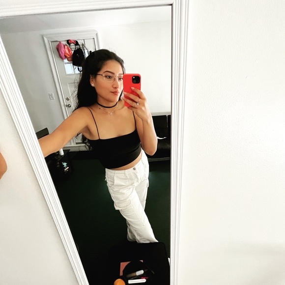 Meet your Posher, Lesly - Picture 1 of 1